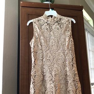 Gracia Sleeveless Lave Dress